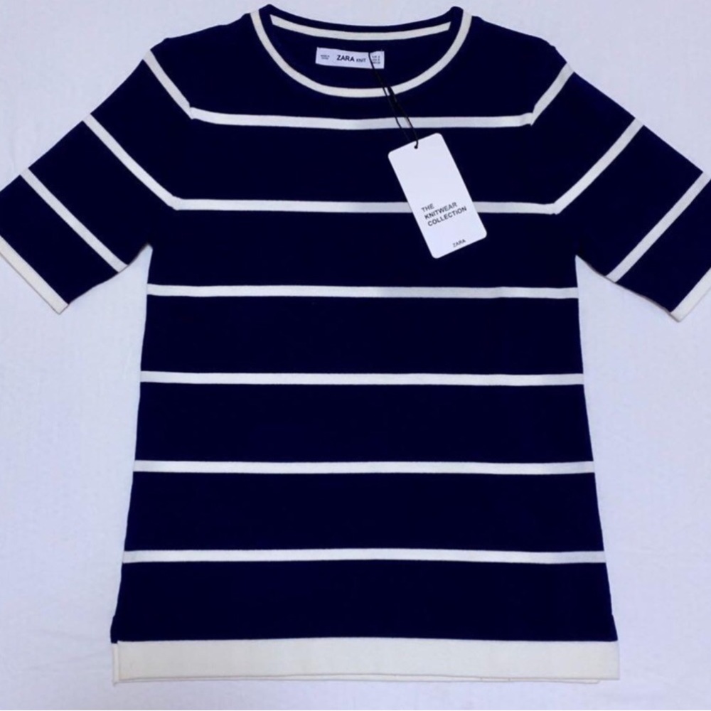 Women Zara Knit Navy blue and white Top size S in Very Good Condition - Picture 1 of 7